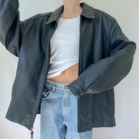 Vintage 80s/90s Black Collared Leather Aviator Bomber Jacket ✨ - Picture 2 of 7